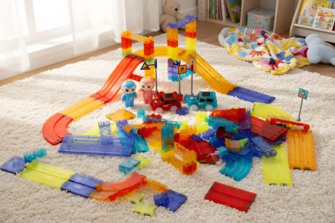 Tor dla aut klocki magnetyczne komplet 154 elementy autka LED