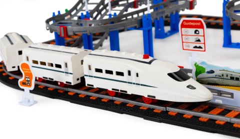 KOLEJKA I AUTO NA BATERIE DWA TORY MIASTO 108 ELEMENTÓW